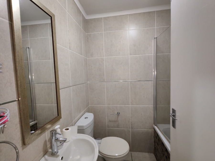 2 Bedroom Property for Sale in Durbanville Western Cape